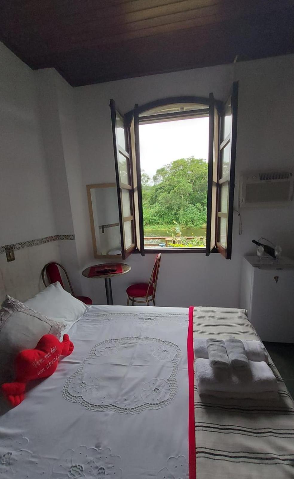 Pousada Siroba Beira Rio Apartment Моретис Екстериор снимка